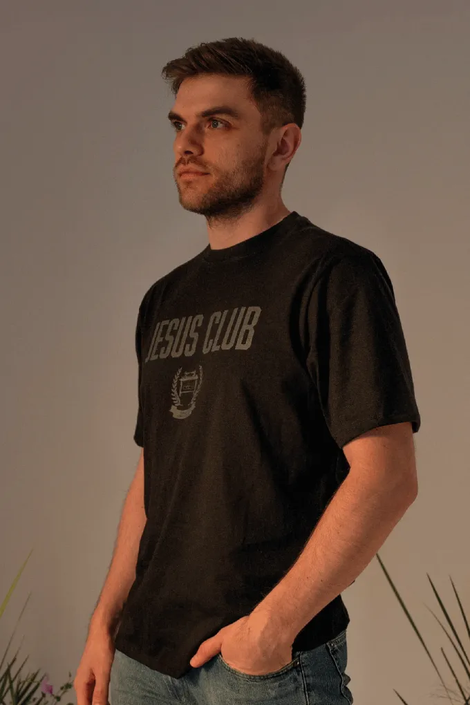 Camiseta Relaxed Fit Jesus Club Arca da Aliança Preta