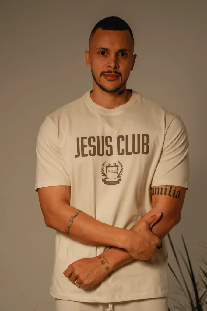 Camiseta Relaxed Fit Jesus Club Arca da Aliança Bege